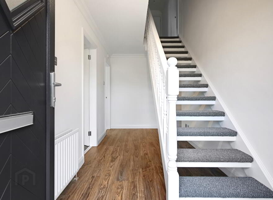 76a Dromore Road, Royal Hillsborough, BT26 6HU