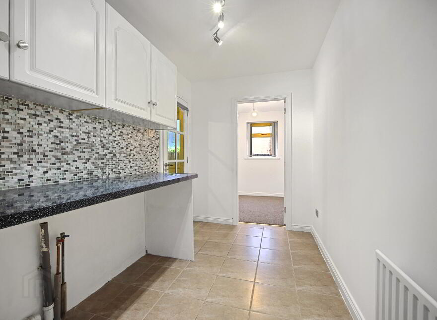 76a Dromore Road, Royal Hillsborough, BT26 6HU