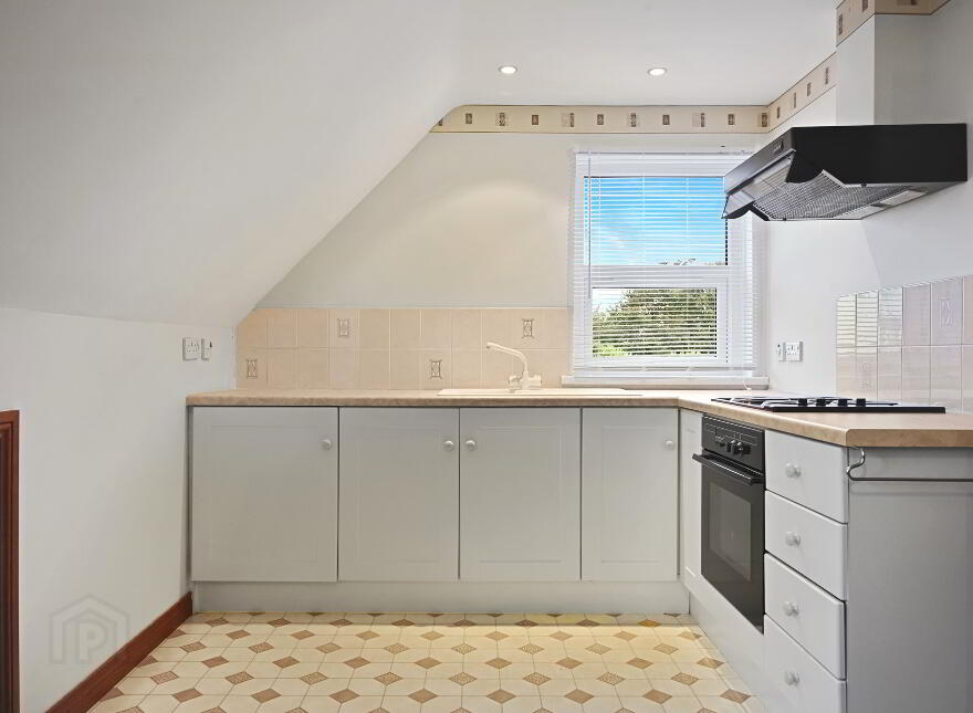 76a Dromore Road, Royal Hillsborough, BT26 6HU