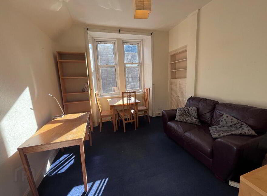 38 Watson Crescent, Polwarth, Edinburgh, EH11 1EU