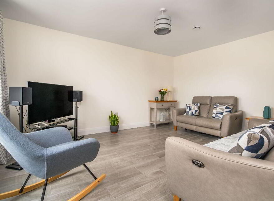 9 Churchlands, Manorcunningham, F92NP27