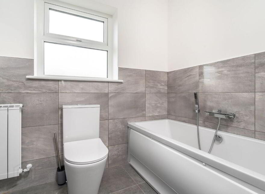 9 Churchlands, Manorcunningham, F92NP27