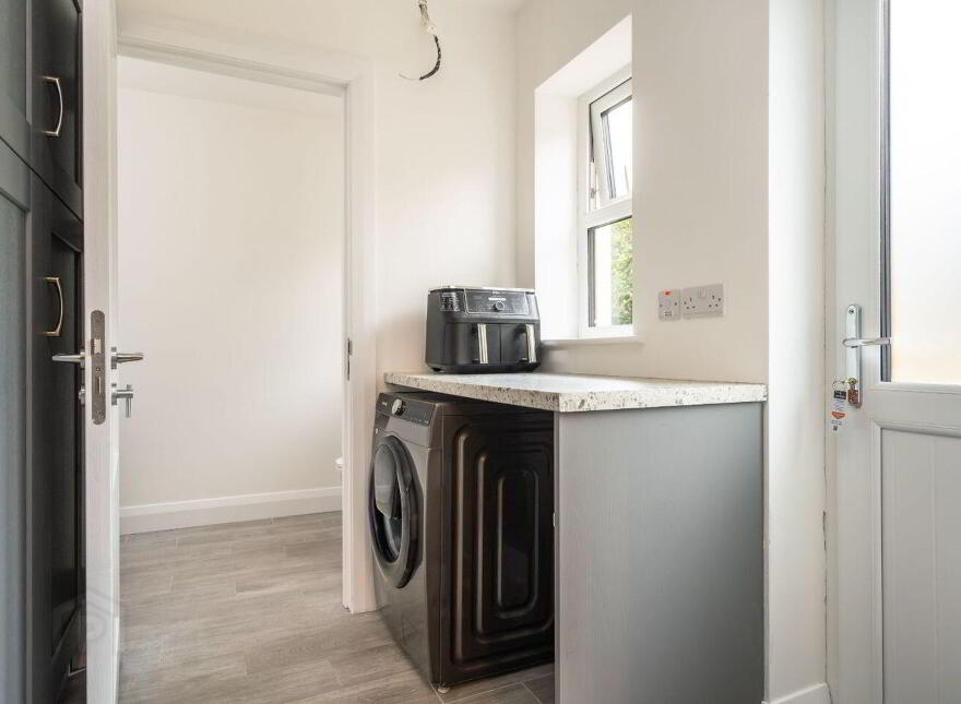 9 Churchlands, Manorcunningham, F92NP27