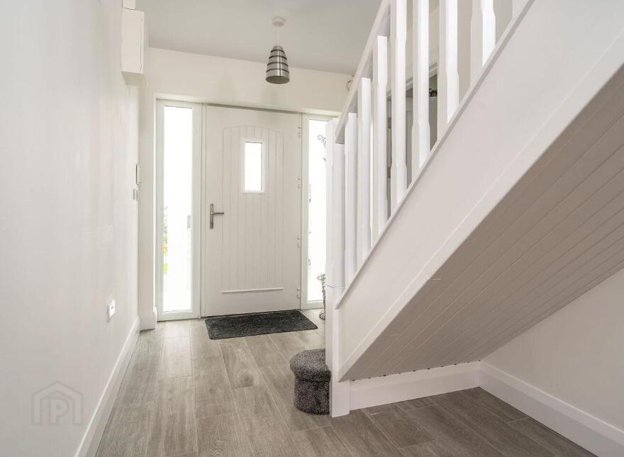 9 Churchlands, Manorcunningham, F92NP27