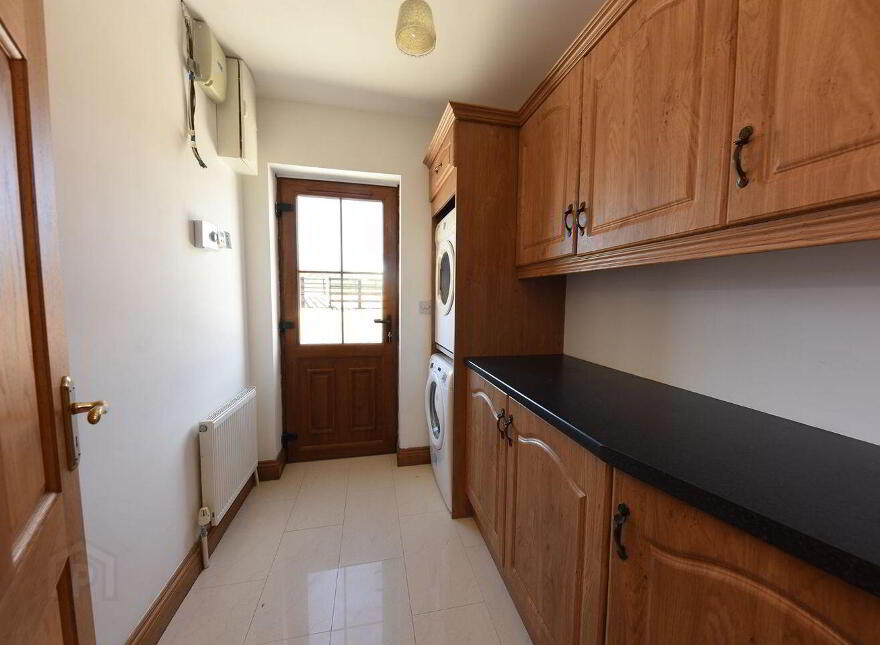 Killowen, Nohoval, P17FC04