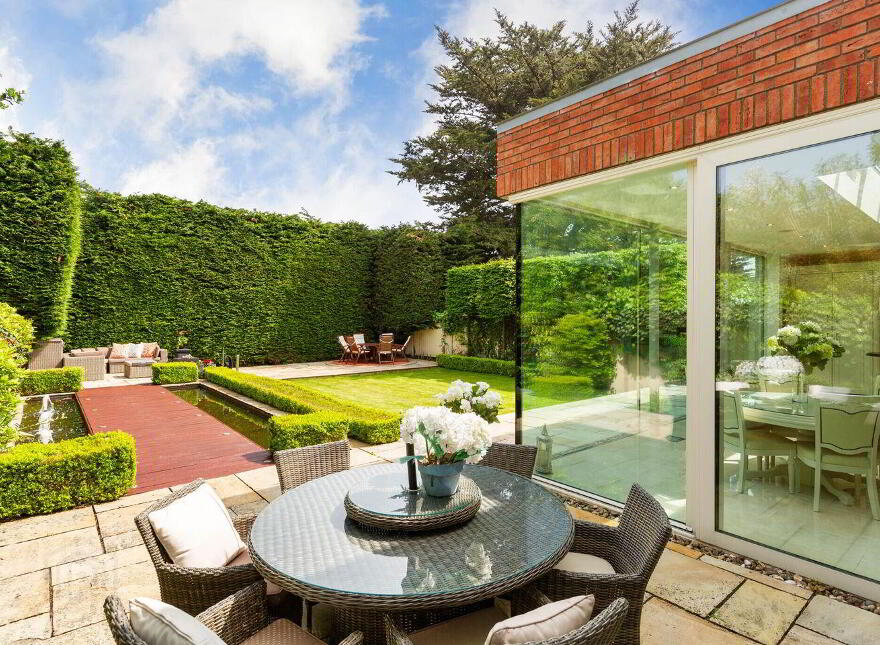The Limes, Merrion Road, Ballsbridge, Ballsbridge, D04K0F4
