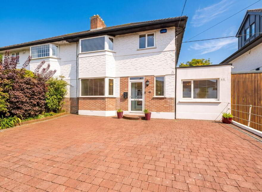 25 The Rise, Glasnevin, D09NN67 photo