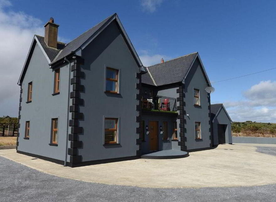 Killowen, Nohoval, Kinsale, P17FC04 photo