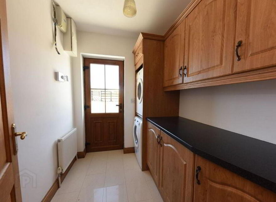 Killowen, Nohoval, Kinsale, P17FC04