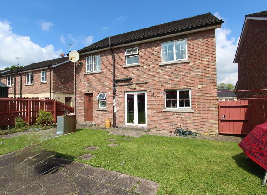 21 Knockroe Glen, Clones Road, Monaghan, H18Y678