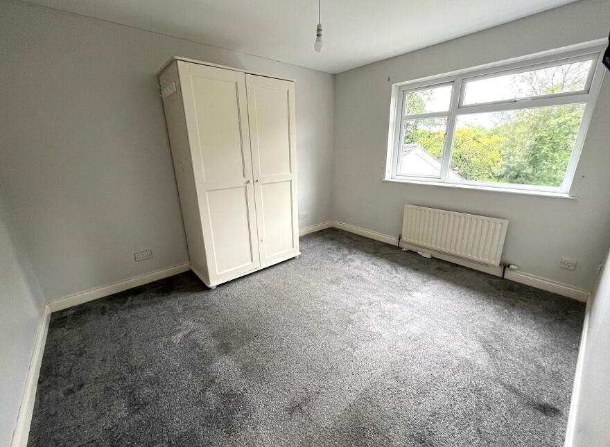 16 Riverside, Broughshane, Ballymena, BT42 4RZ