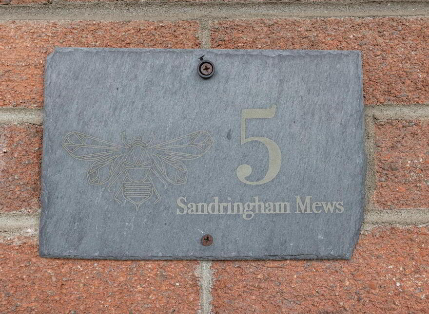 5 Sandringham Mews, Belfast, BT5 6JX