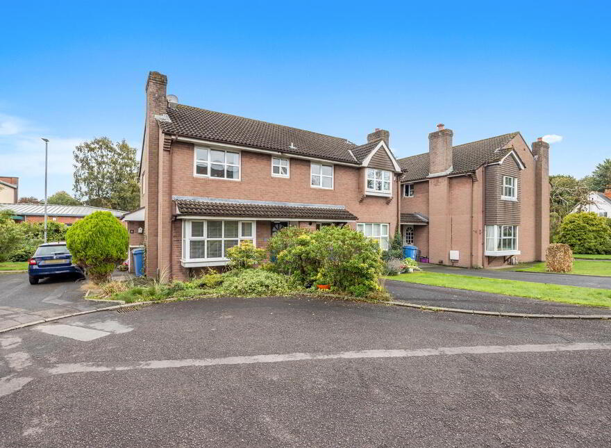 5 Sandringham Mews, Belfast, BT5 6JX