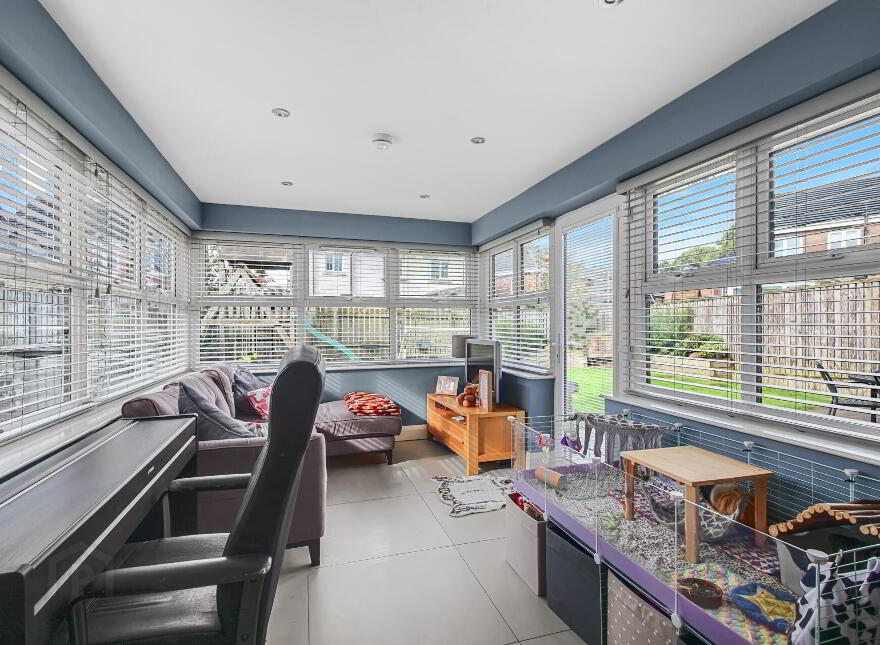 9 Millreagh Grove, Dundonald, Belfast, BT16 1AH