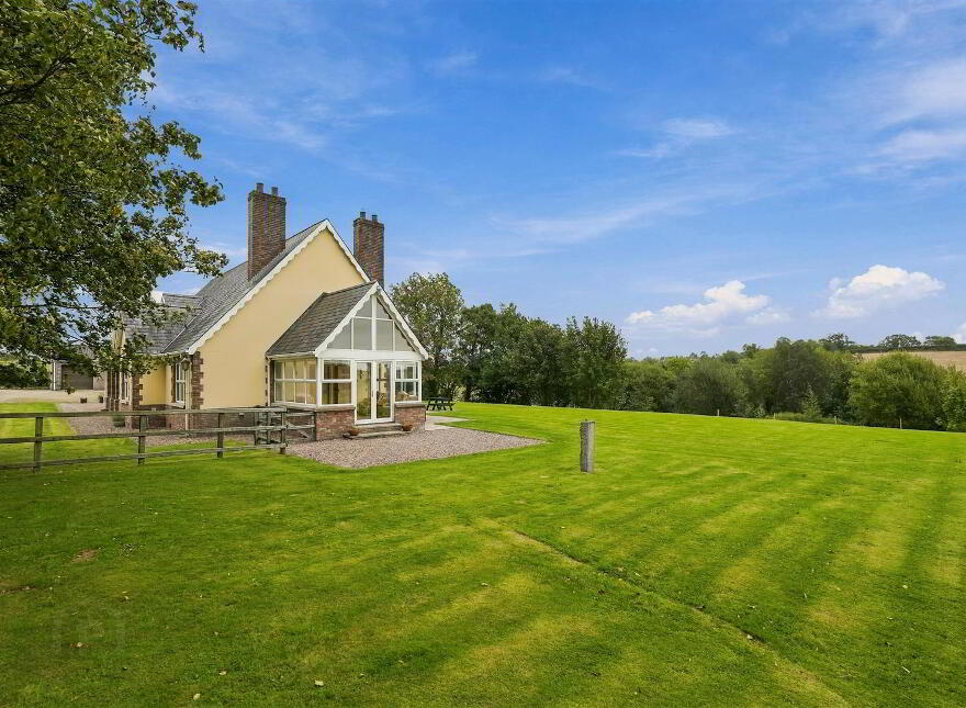 Oak Lodge, 10 Holly Park Road, Killinchy, BT23 6SN