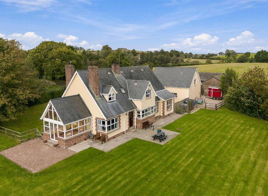 Oak Lodge, 10 Holly Park Road, Killinchy, BT23 6SN