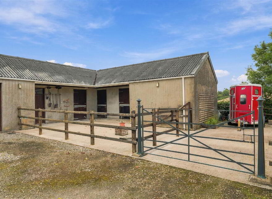 Oak Lodge, 10 Holly Park Road, Killinchy, BT23 6SN