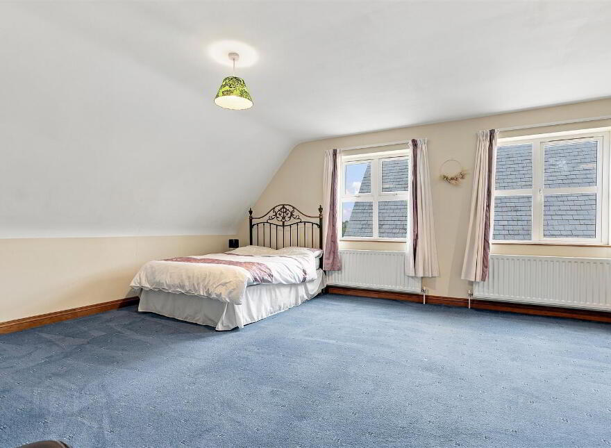 Oak Lodge, 10 Holly Park Road, Killinchy, BT23 6SN