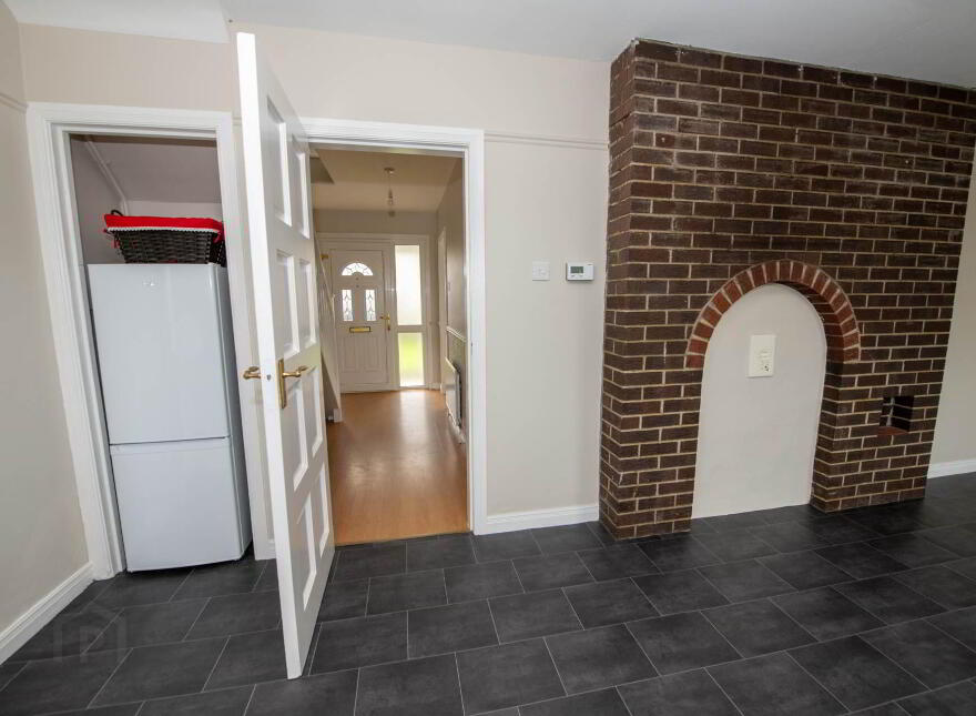 14 Glenview Park, Ballybofey, F93C9X7