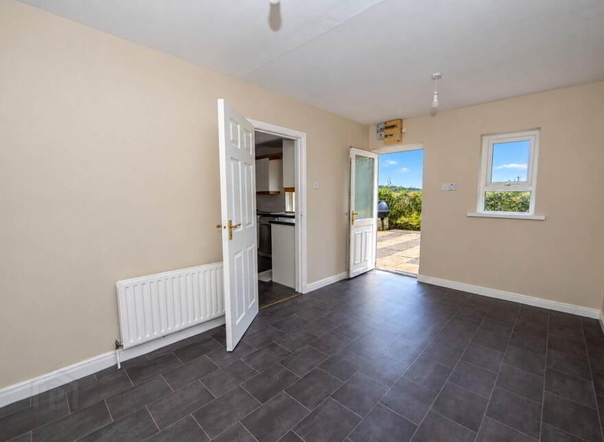 14 Glenview Park, Ballybofey, F93C9X7