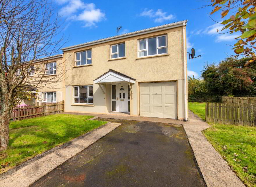 14 Glenview Park, Ballybofey, F93C9X7