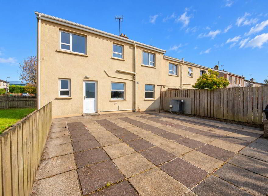 14 Glenview Park, Ballybofey, F93C9X7