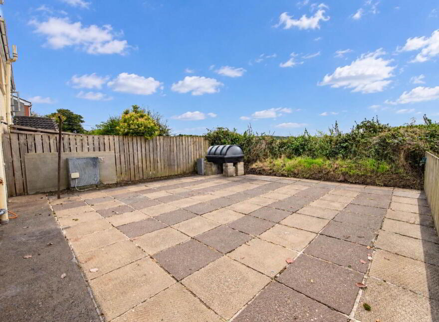 14 Glenview Park, Ballybofey, F93C9X7