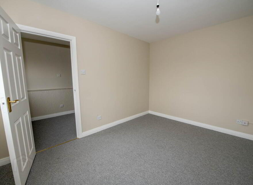 14 Glenview Park, Ballybofey, F93C9X7