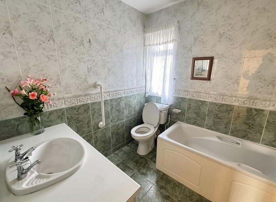 Ballymakeegan, Longford Town, N39P6D9