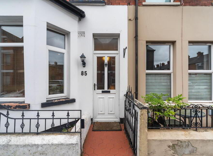 85 Dunraven Avenue, Belfast, BT5 5JS