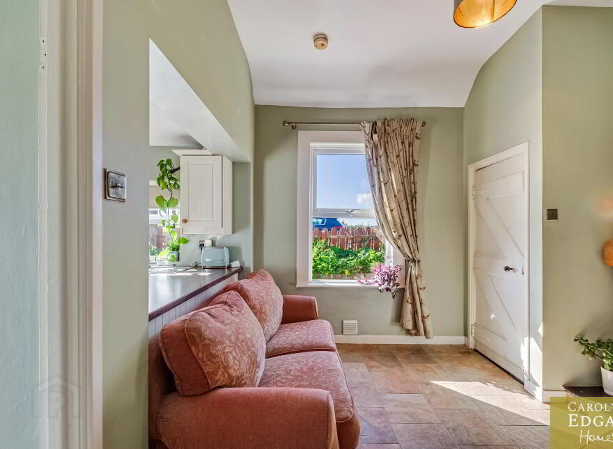 207 Belfast Road, Carryduff, Belfast, BT8 8AS