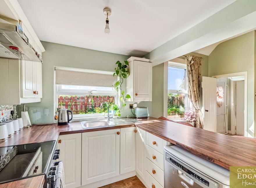 207 Belfast Road, Carryduff, Belfast, BT8 8AS