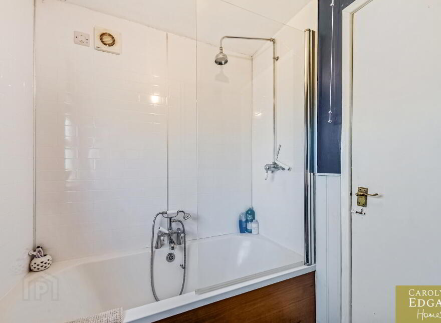 207 Belfast Road, Carryduff, Belfast, BT8 8AS