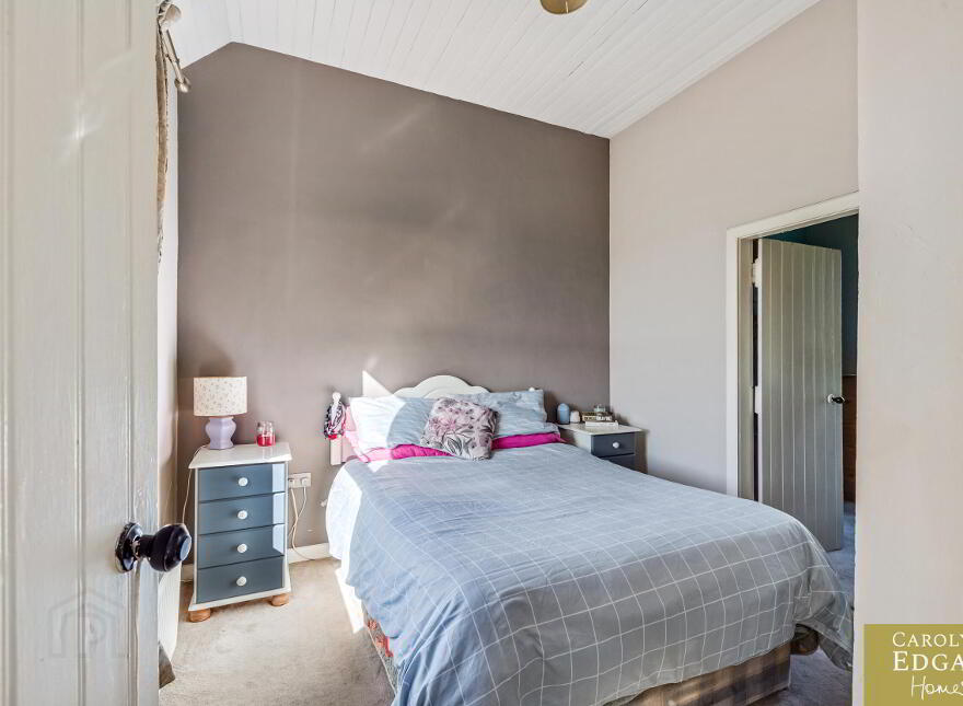 207 Belfast Road, Carryduff, Belfast, BT8 8AS