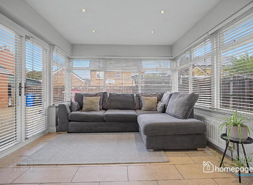 28 Crossnadonnell Road, Limavady, BT49 0BD