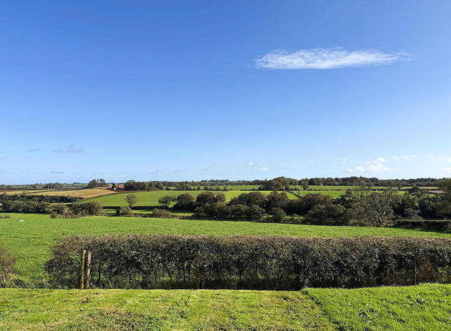 49 Ballyclogh Road, Bushmills, BT57 8UZ