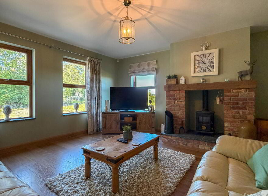 49 Ballyclogh Road, Bushmills, BT57 8UZ