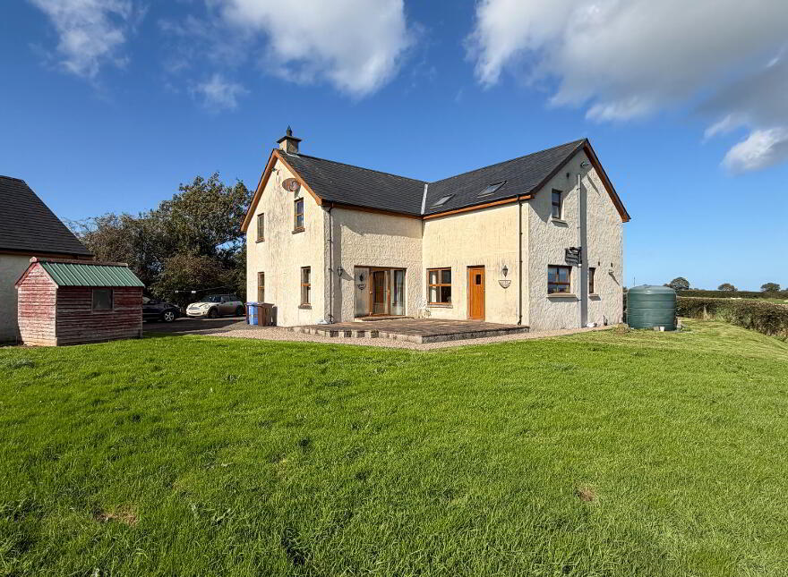 49 Ballyclogh Road, Bushmills, BT57 8UZ