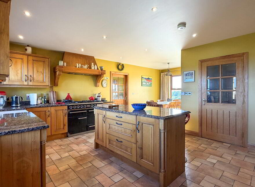 49 Ballyclogh Road, Bushmills, BT57 8UZ