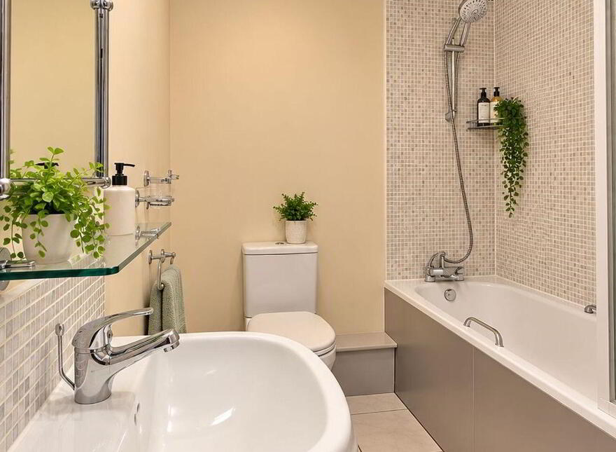 Apartment 6 The Moorings Riverside Manor, Kilcullen, R56PF86