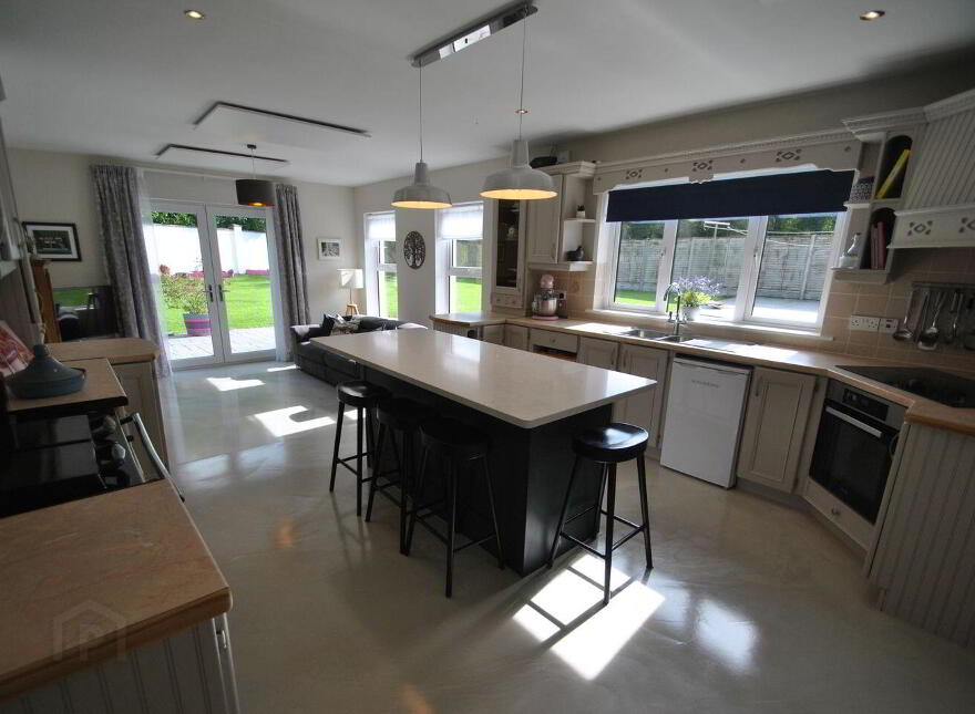 Carrig Road, Parkmore, Roscrea, E53CY99