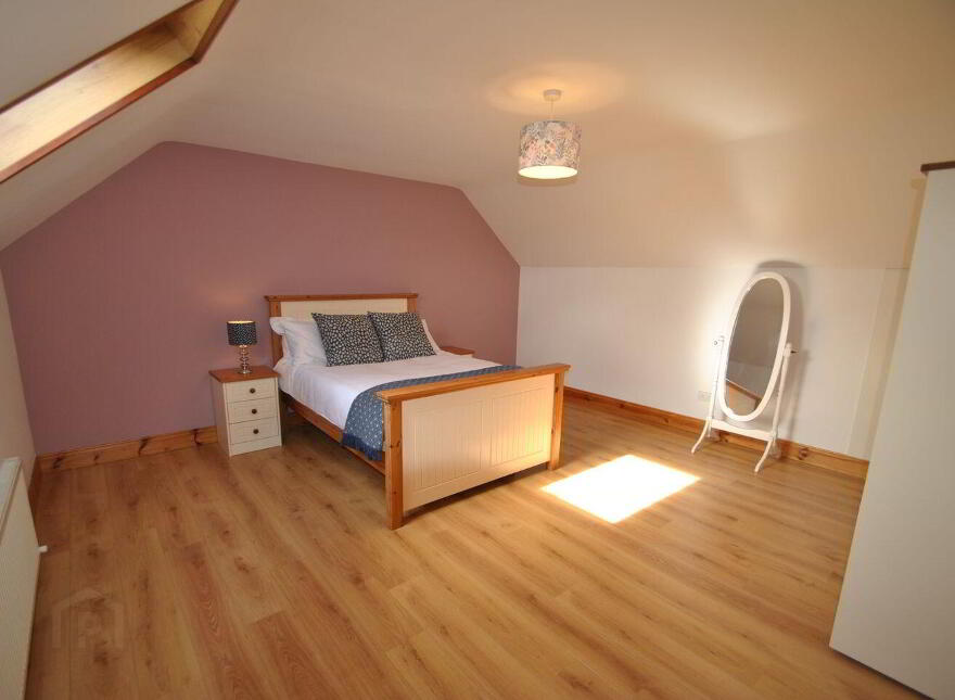 Carrig Road, Parkmore, Roscrea, E53CY99