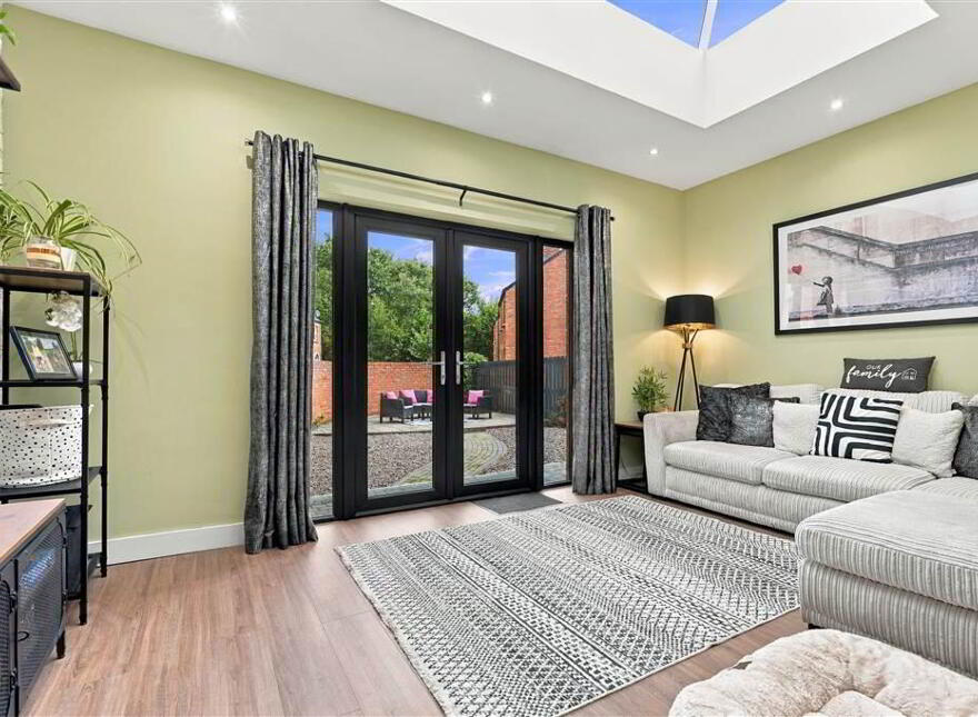 22 Eaton Fields, Ballymena, BT43 7FD