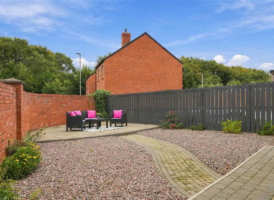 22 Eaton Fields, Ballymena, BT43 7FD