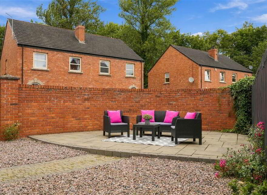 22 Eaton Fields, Ballymena, BT43 7FD