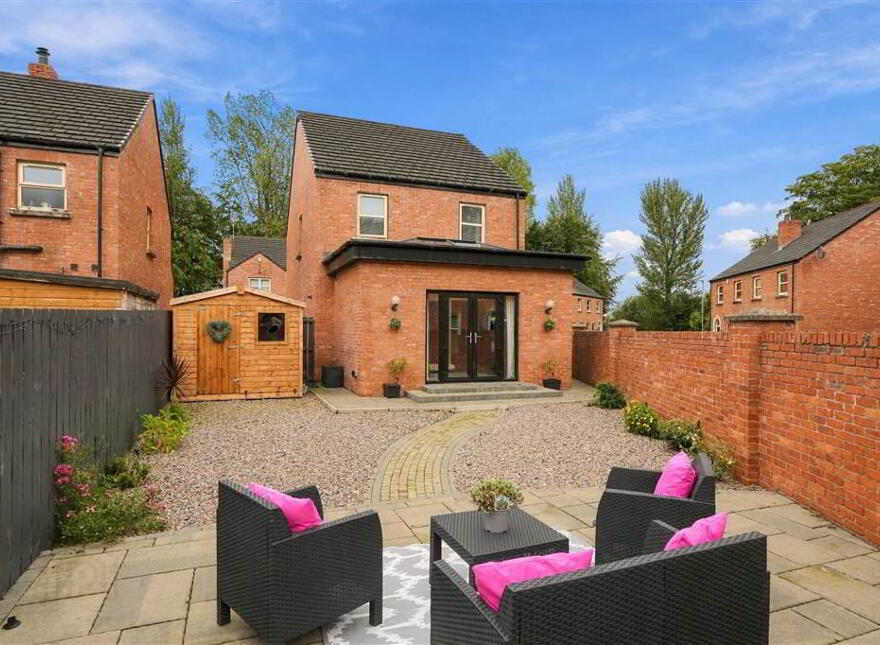 22 Eaton Fields, Ballymena, BT43 7FD