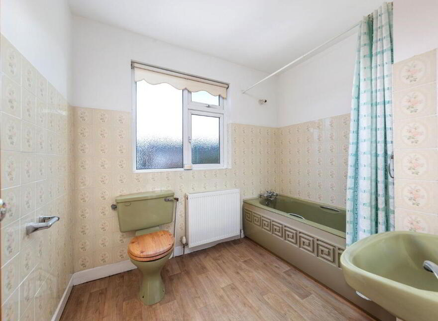 50 Ashfield, Templeogue, 6w, D6w Ea27, Templeogue, D6WEA27