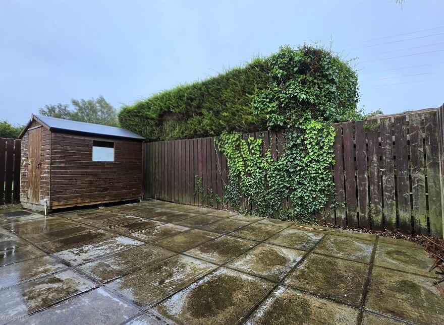 7 Hillview Green, Carrickfergus, BT38 8YX