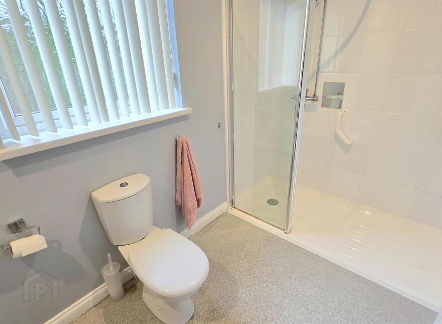 7 Hillview Green, Carrickfergus, BT38 8YX