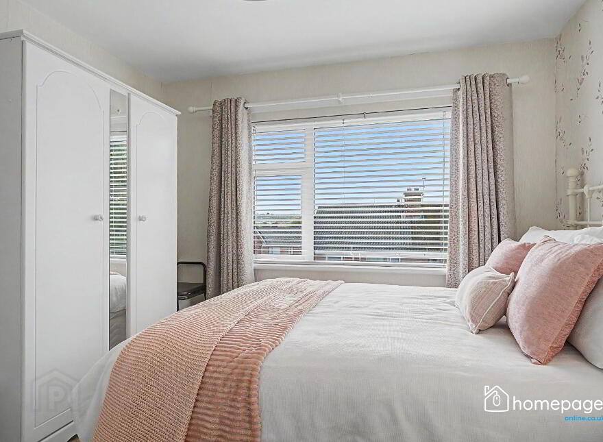 75 St. Johns Park, Derry / Londonderry, BT48 8AL